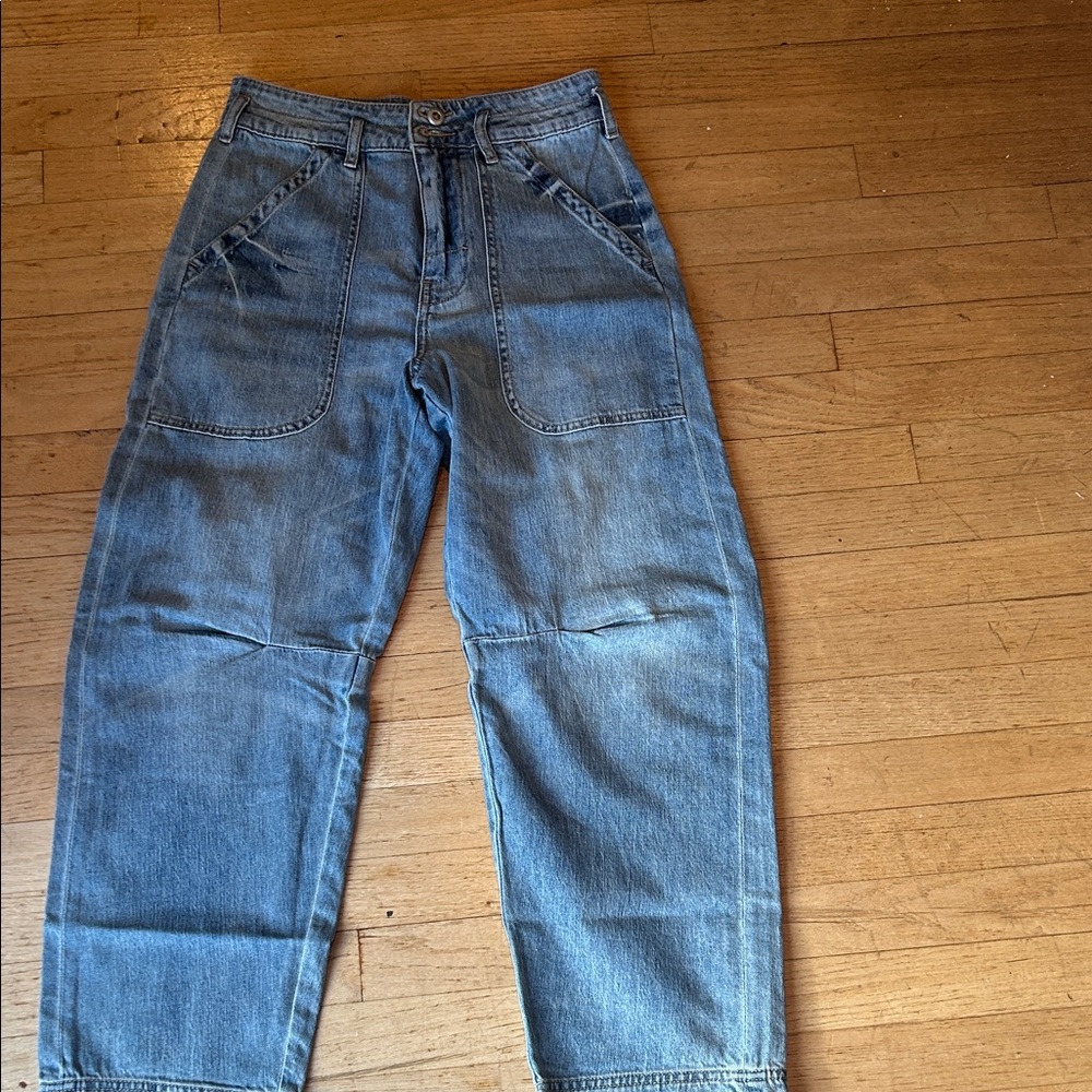 Pilcro Barrel Jeans size 26